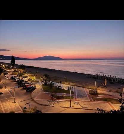 Villa Un Bel Posto Sea View Vrasná 外观 照片